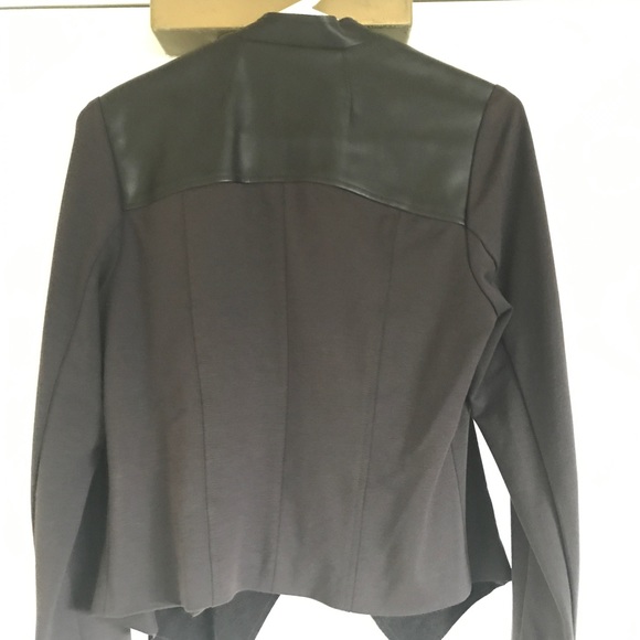 🛑SOLD! Faux Leather + Suede Jacket 🛑 - Picture 6 of 7